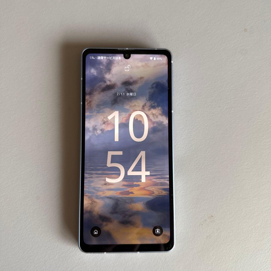 AQUOS sense7 sh-53c　ドコモスマートフォン本体　水色