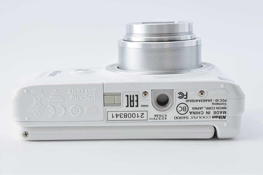■ ほぼ新品 ■ニコン　Nikon COOLPIX S6900