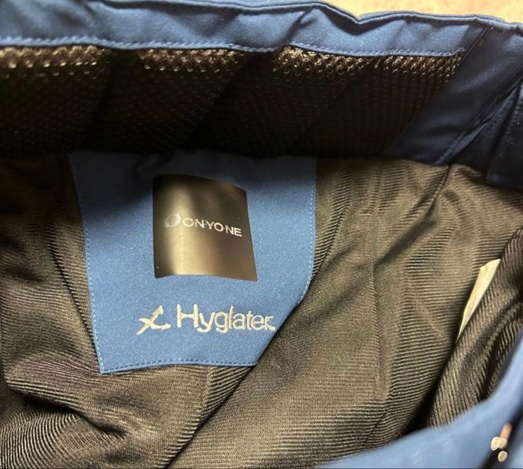 値引価格は本日19時までです。 オンヨネONYONE スキーウェア上下M