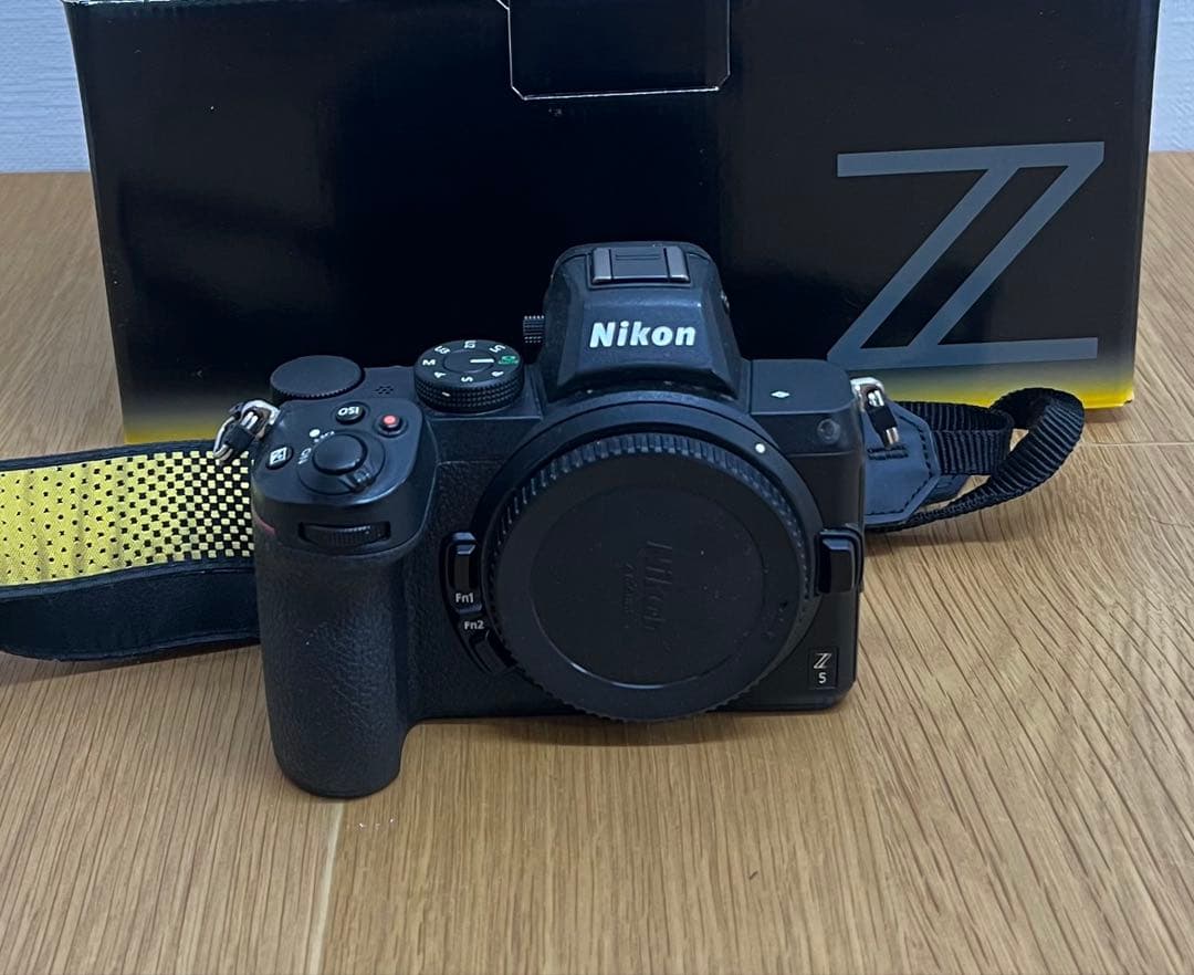 Nikon Z5 ミラーレス液晶保護フィルム付き