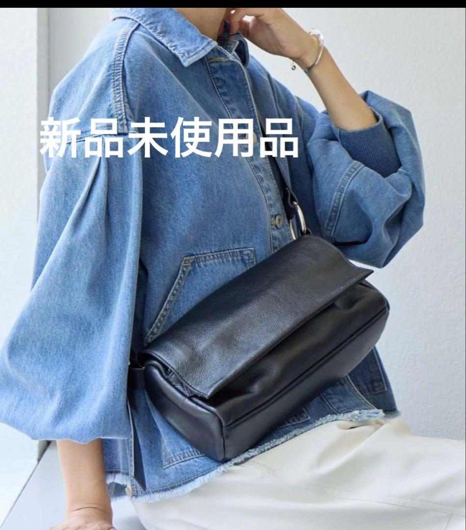 BEARDSLEY ビアズリー　レザーボディバッグ　新品未使用タグ付き