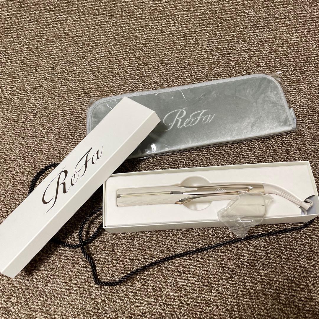 新色アイボリー　ReFa ストレートヘアアイロン　ケースセット