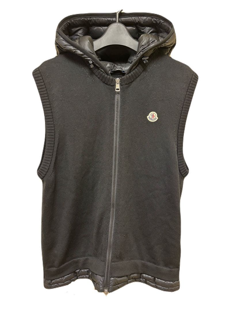 MONCLER ダウンフード付ニットベスト
