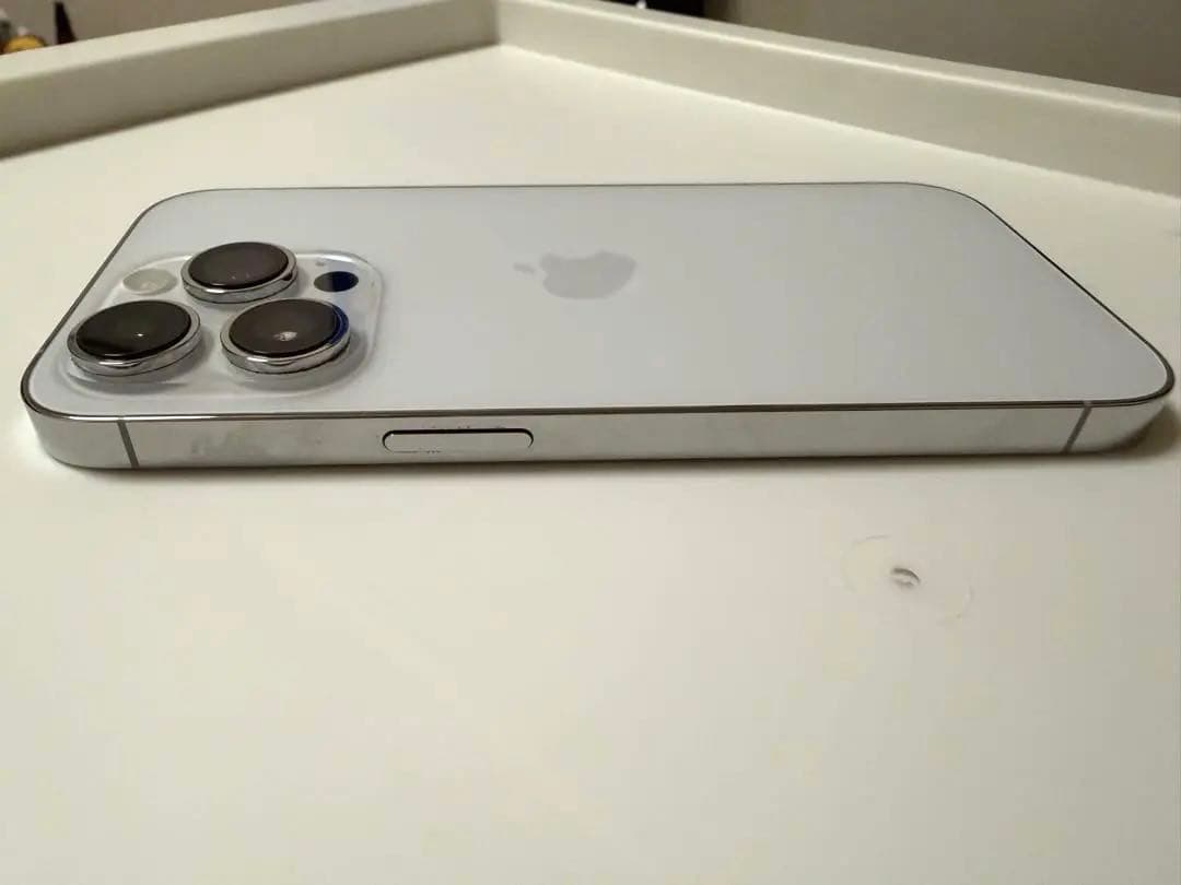 【新品交換後使用1年】iPhone14Pro/256GB/シルバー/SIMフリー