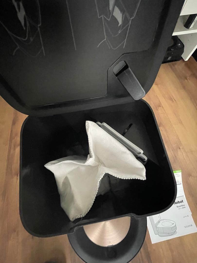 iRobot Roomba s9+　自動ゴミ処理機能付き