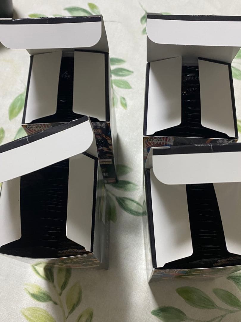 ワンピースカード 新たなる皇帝　4BOX テープなし