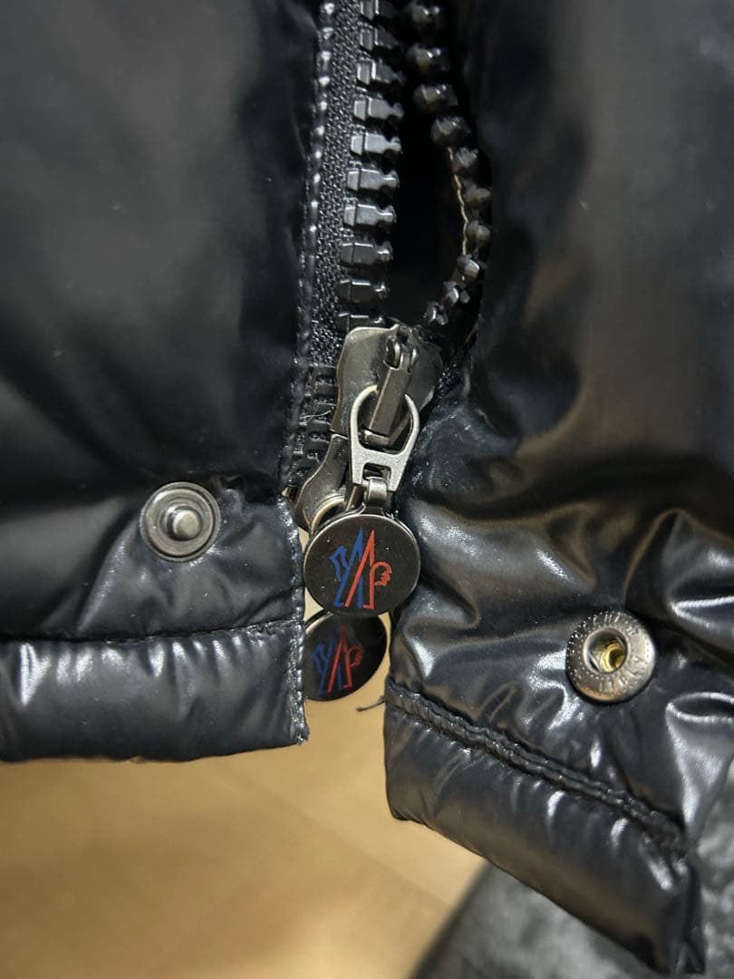 miyako 　MONCLER モンクレール　ブラック ダウンジャケット