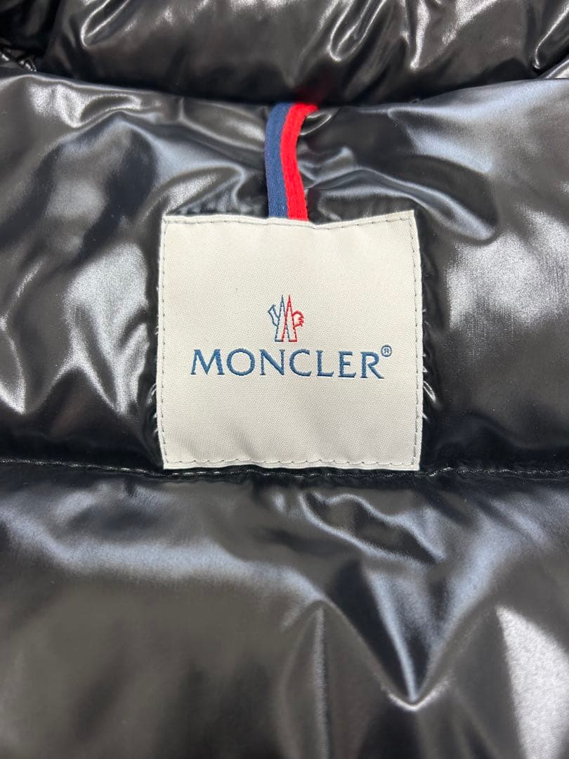 miyako 　MONCLER モンクレール　ブラック ダウンジャケット