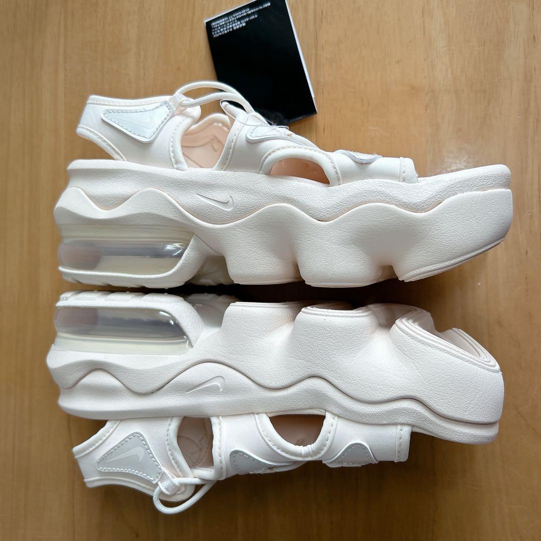 新品箱付き★ナイキ NIKE エアマックス ココ　サンダル アイボリー 24