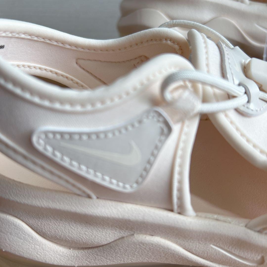 新品箱付き★ナイキ NIKE エアマックス ココ　サンダル アイボリー 24