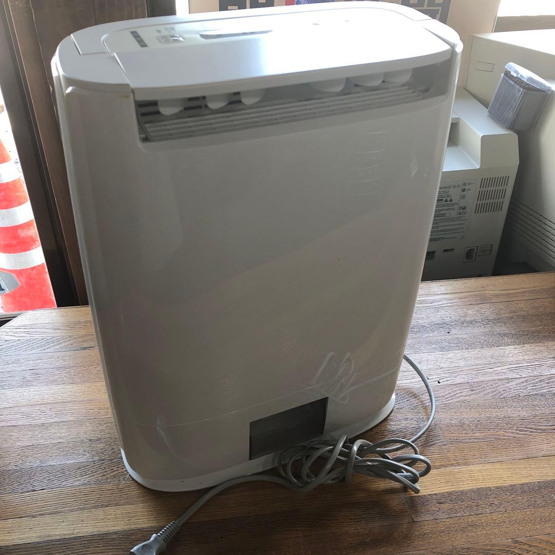 Panasonic衣類乾燥除湿機 F-YZR60　ECONAVI 2018年