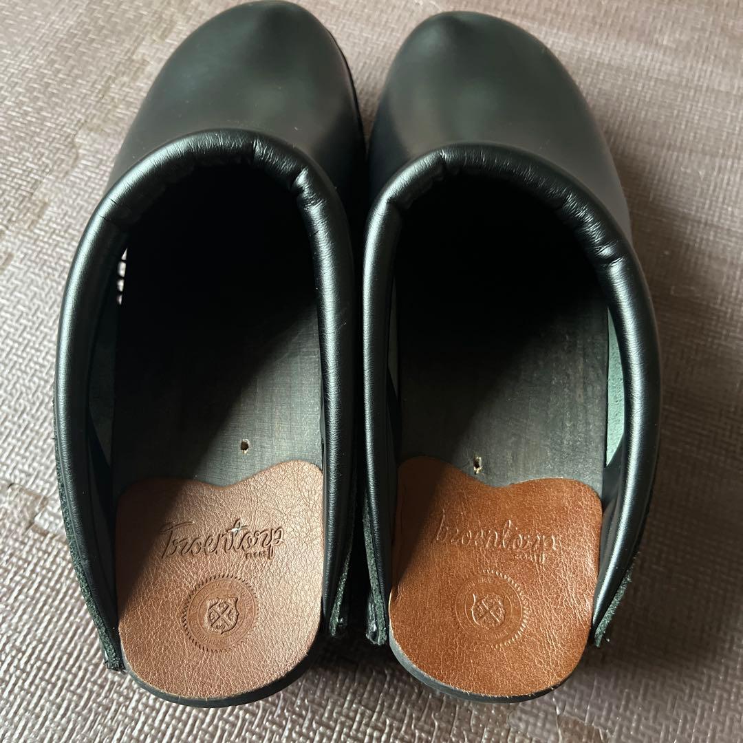 トロエントープ　サボサンダル