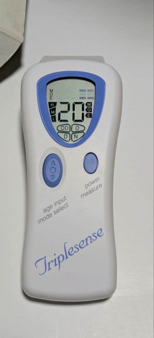 Triplesense 油分、水分計、弾力計