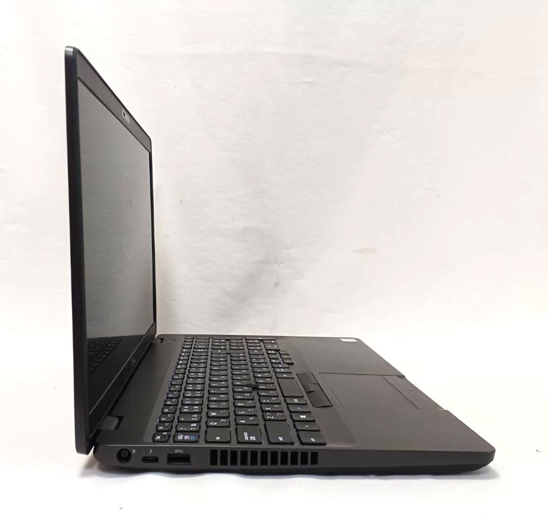 美品 15型 Precision 3541 i7 9世代 QuadroP620