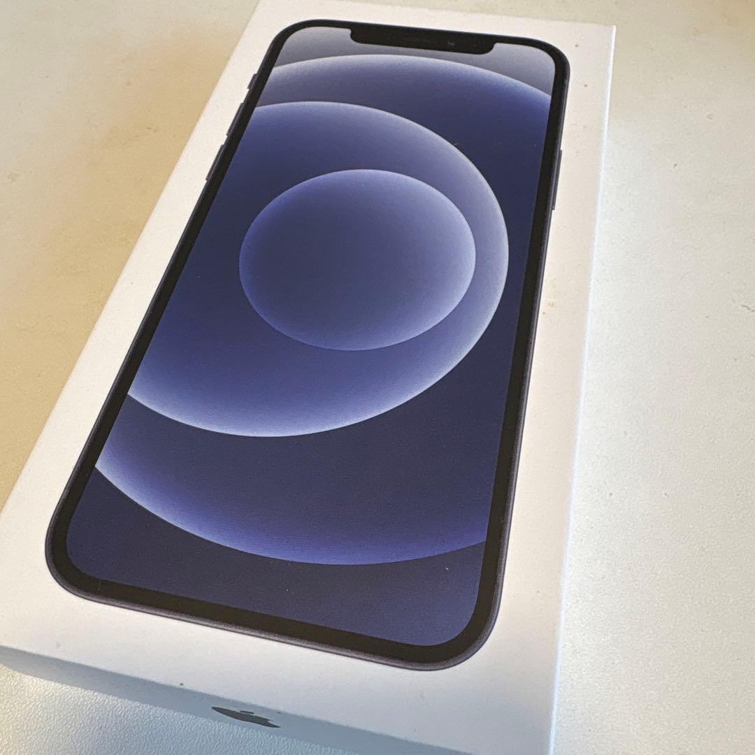 純*ル様 iPhone12 ブラック　128GB 画面割れ、