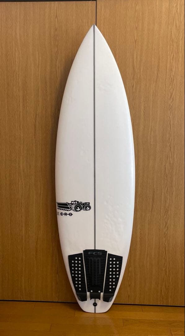 JS サーフボードXERO 5’8”