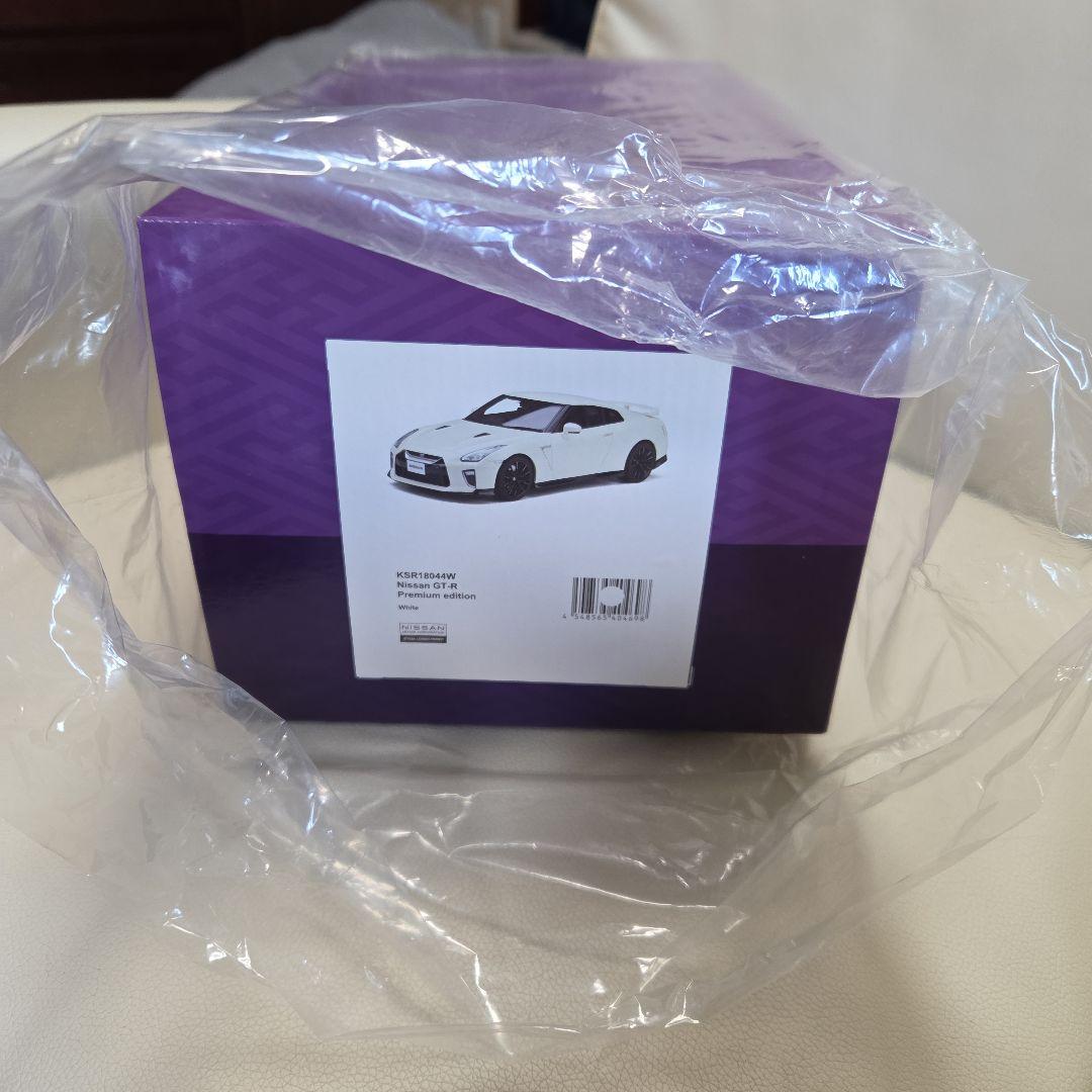京商 日産 R35GT-R 1/18ミニカー