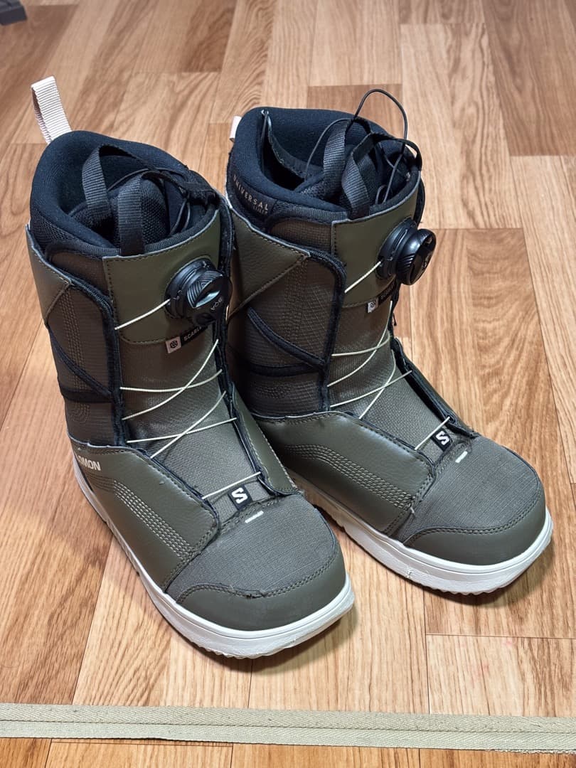 サロモンスノーボードブーツ22-23