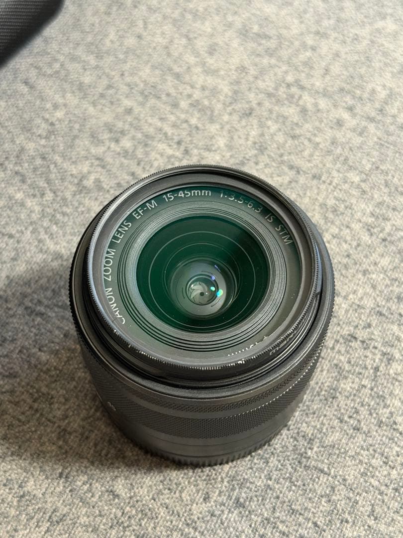 Canon EOS M100 ミラーレスカメラ 2本レンズ付き 即日発送可