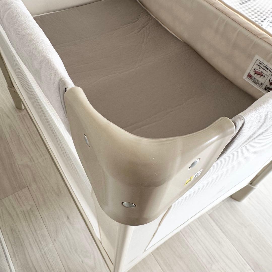 Aprica ベビーベッド ココネルエアープラス ホワイトベージュ