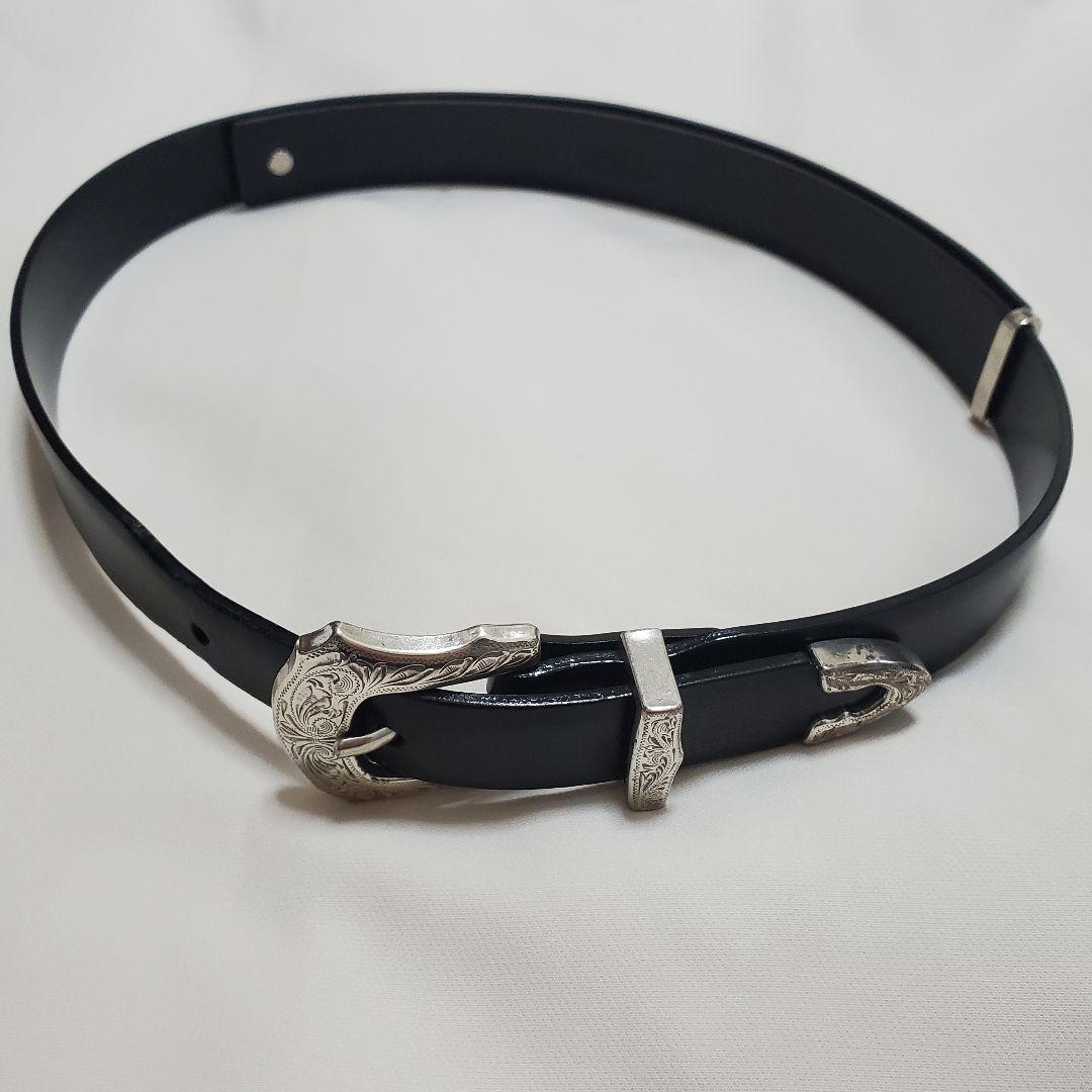 0*1様 TOGA PULLA メタルバックルベルト おしゃれ 個性的 かっこい