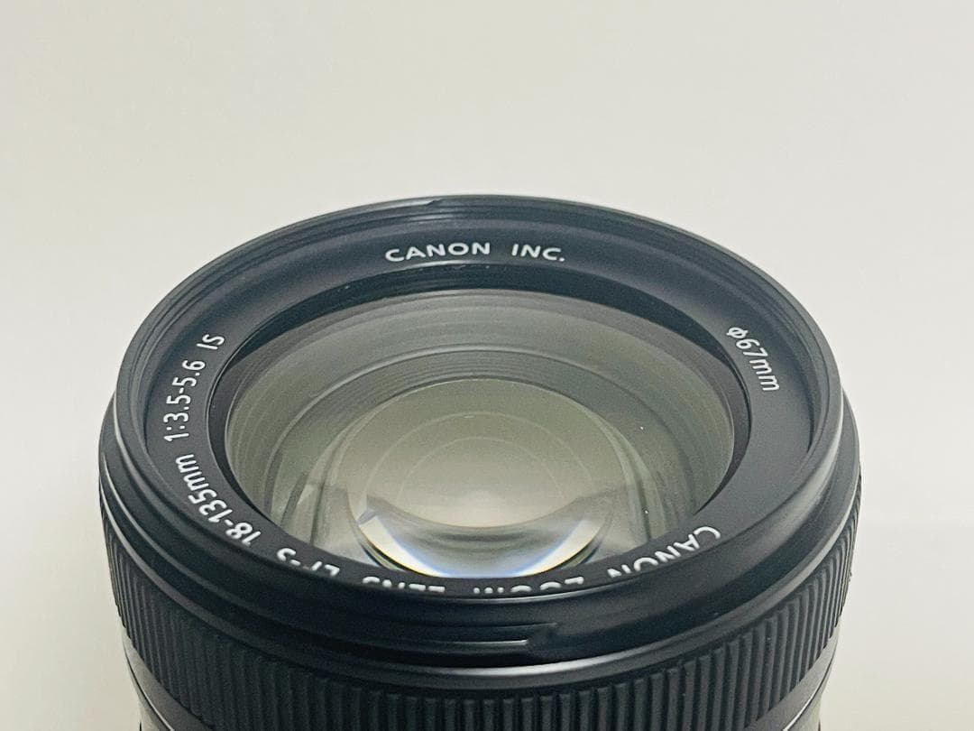 ★美品★Canon キヤノン EF-S 18-135mm F3.5-5.6 IS