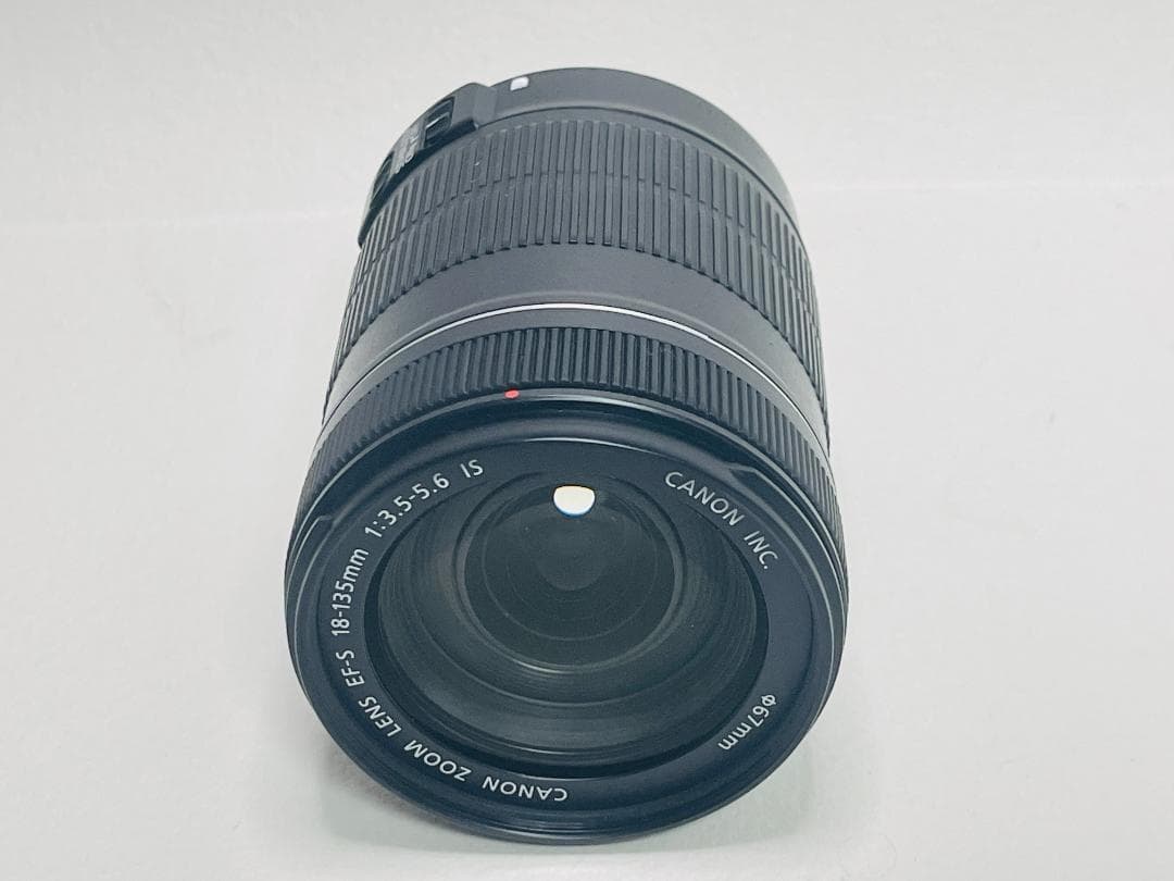 ★美品★Canon キヤノン EF-S 18-135mm F3.5-5.6 IS