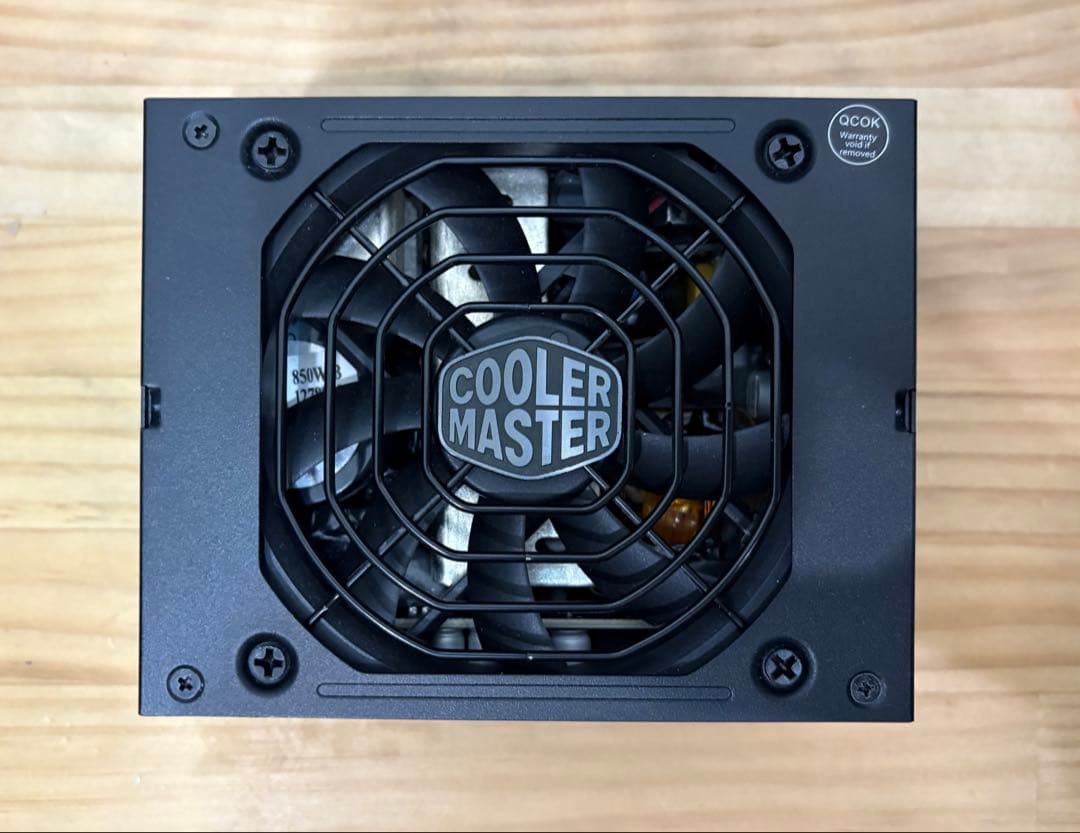 美品・Cooler Master V850 SFX GOLD 電源ユニット