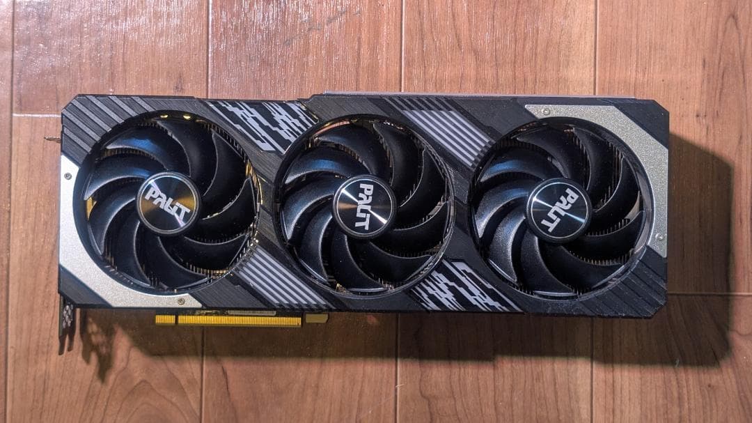 グラフィックボード・グラボ・ビデオカード GeForce RTX 4070 Ti GamingPro 12GB