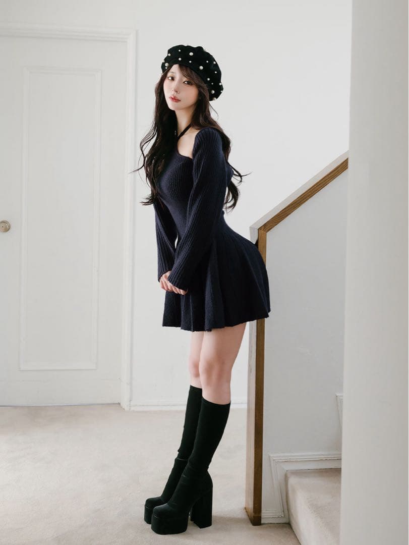 新品Darich ダーリッチ ホルターフレアニットミニワンピース