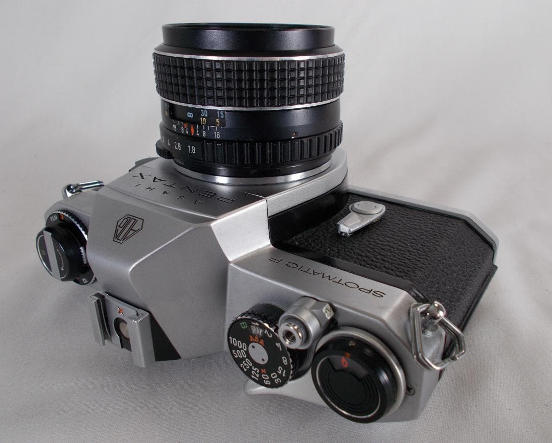 フィルムカメラ 整備済　Pentax SPF + レンズ f/1.8　U269