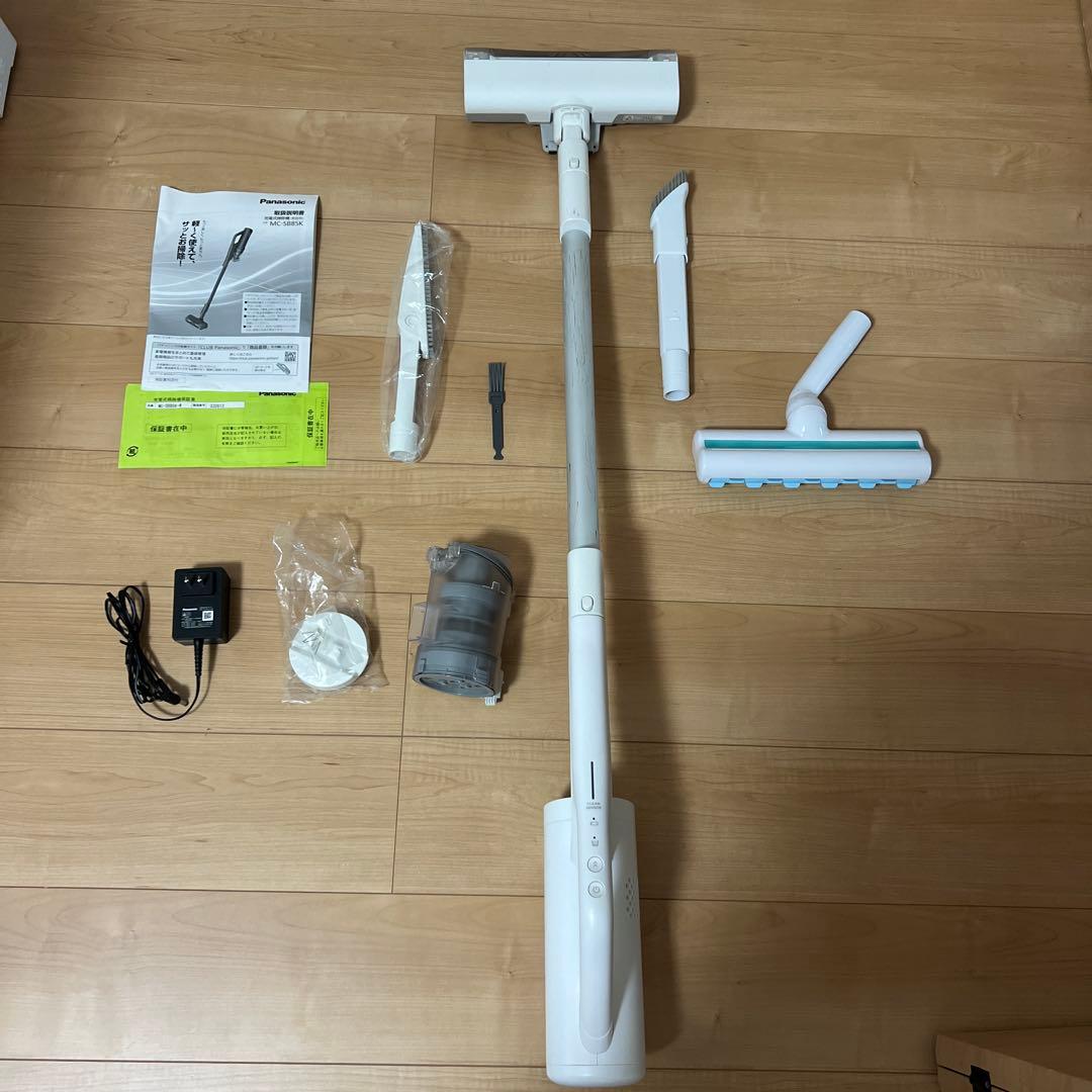 パナソニック コードレス掃除機 本体　掃除機