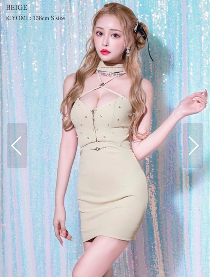 ベージュ Mサイズ ドレス