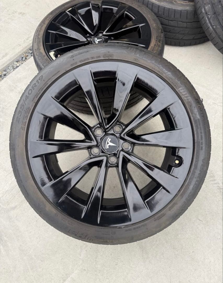 直接受け取り可！ テスラ モデル３純正ホイール 19インチ