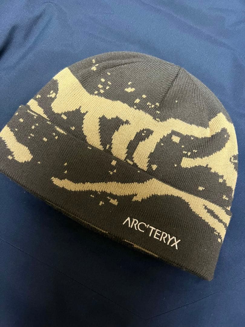 ARC'TERYX グロットトーク（未使用品）