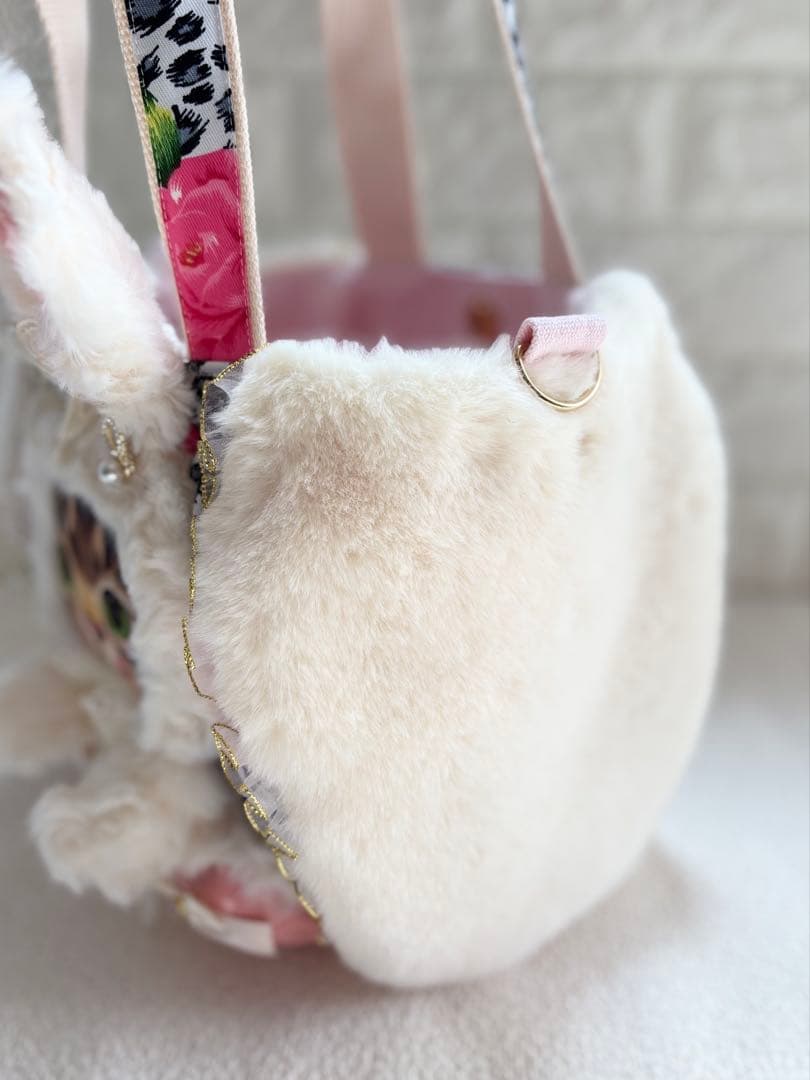 ゆ*ら様 コヤンイサムチョン　ハンドメイド　ファーバッグ　白　サンダーちゃん　ヒ