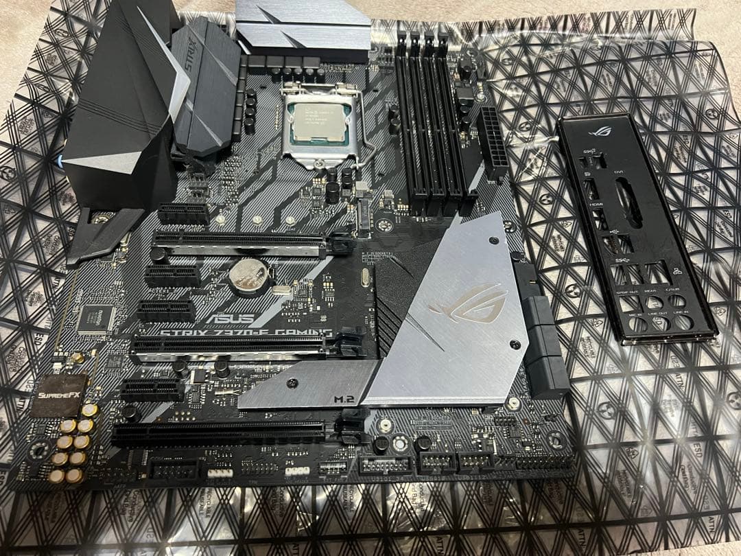 i7 9700k ROGSTRIX Z370-F GAMING MSIクーラ