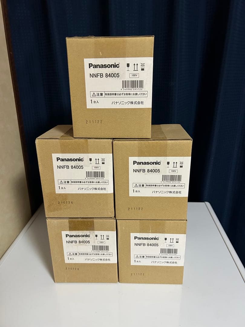 Panasonic NNFB 84005 非常用照明器具 直付 ×5個