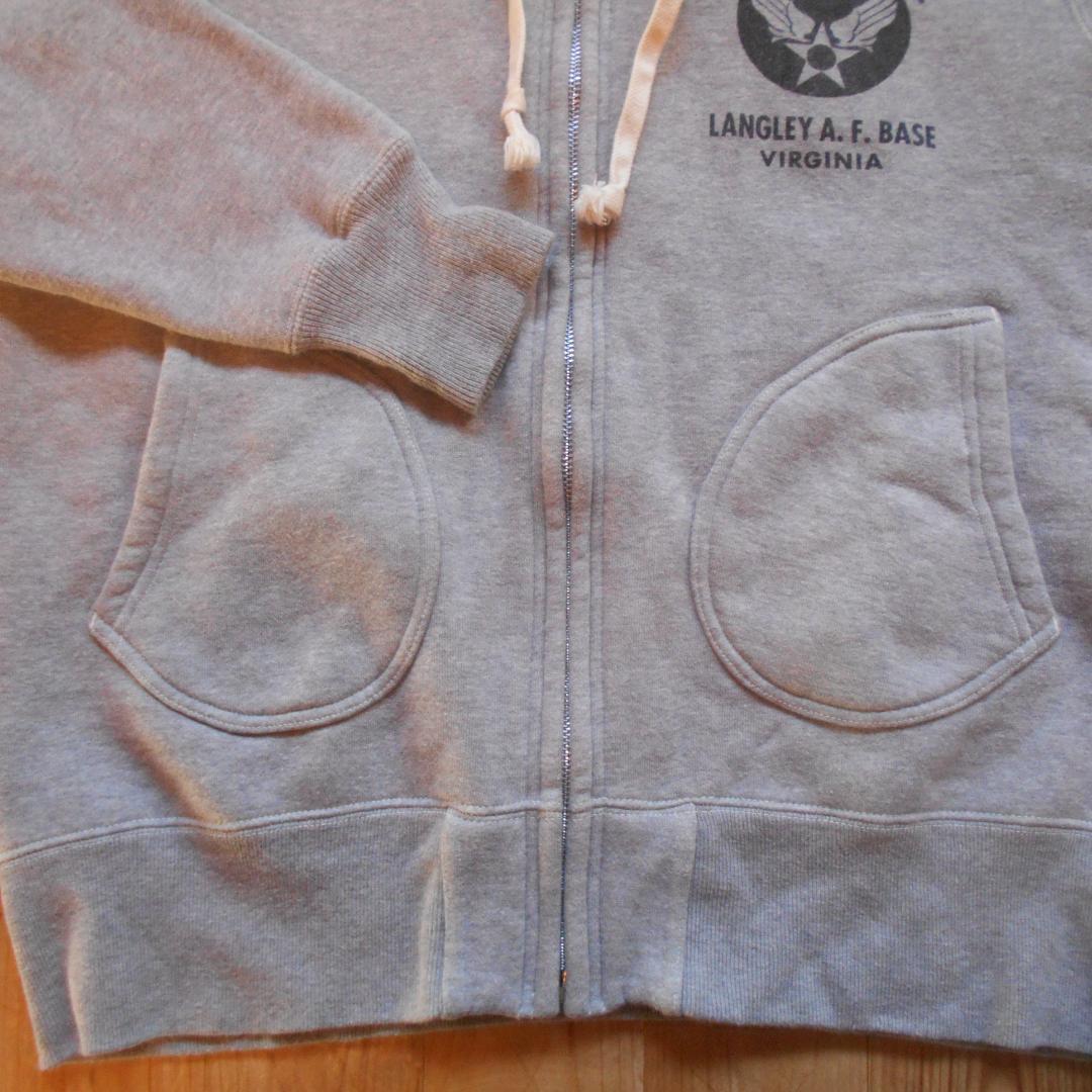 バズリクソンズパーカーM