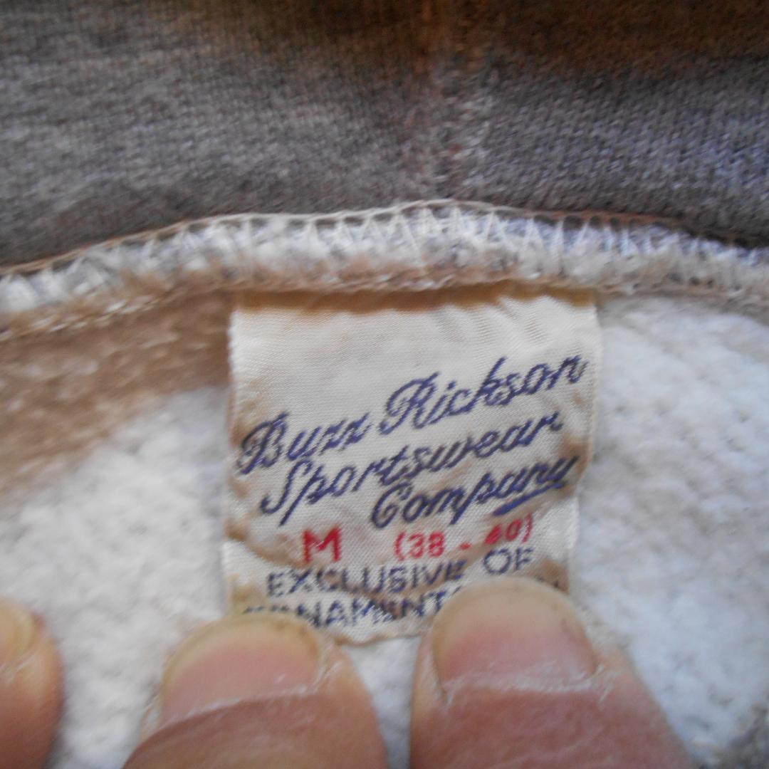 バズリクソンズパーカーM