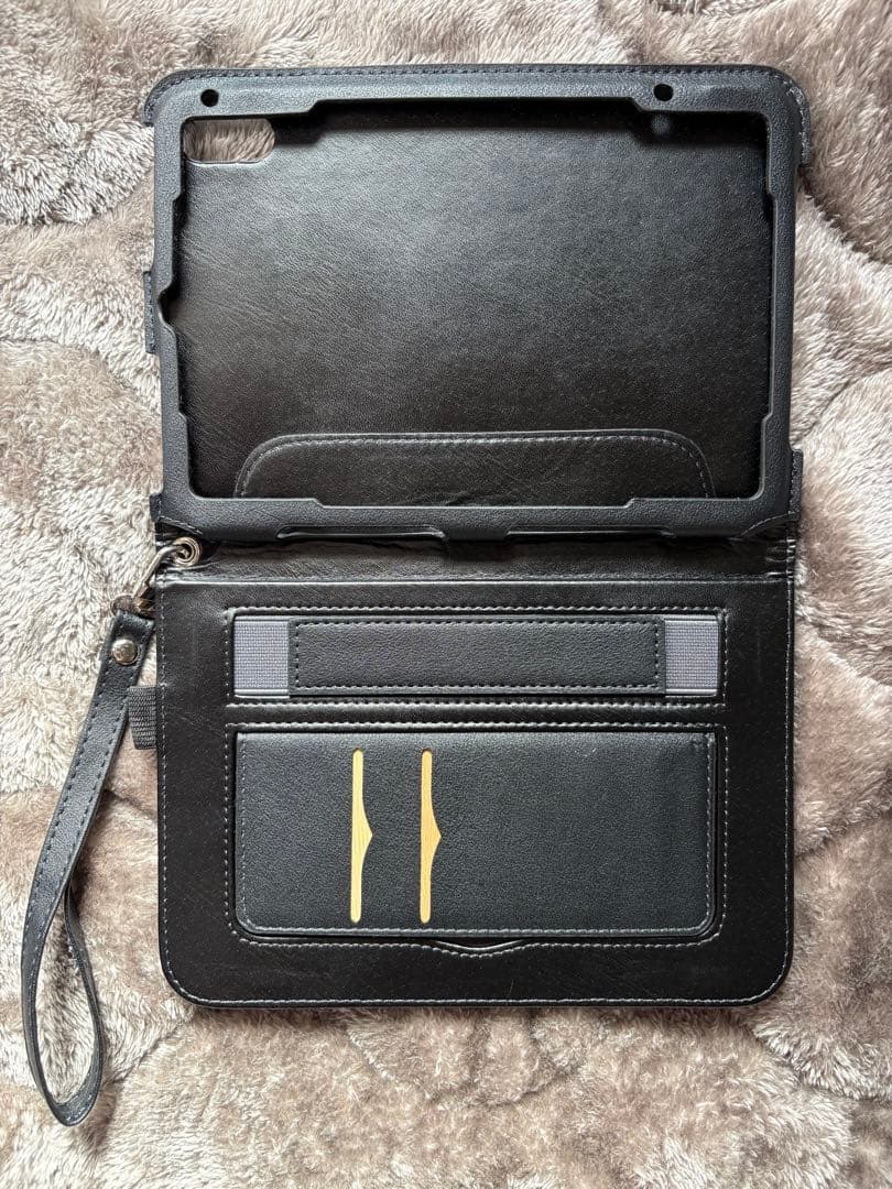 美品 iPad mini WiFi 64GB スペースグレイ　カバー付き