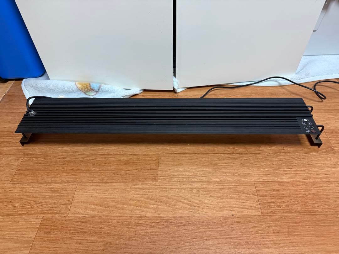 マーフィード　ネモライト2 90cm水槽・海水用