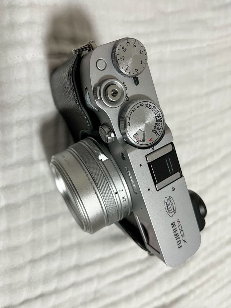 美品　FUJIFILM X100ⅵ コンデジ　おまけ多数