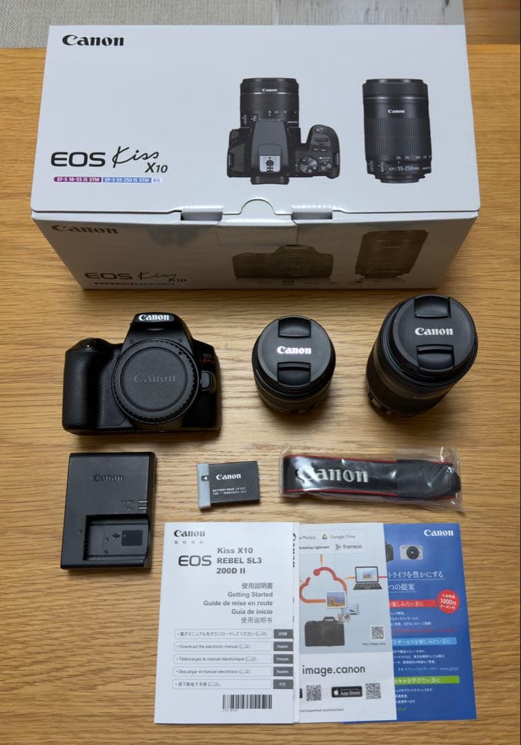EOS Kiss X10 ダブルズームキット