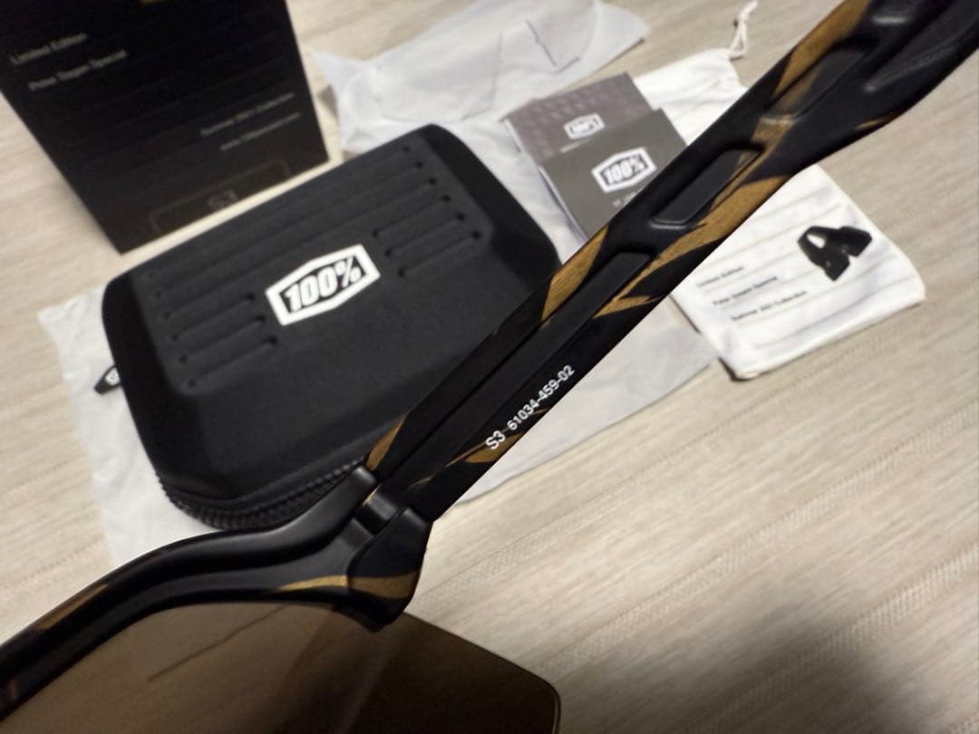 100% ワンハンドレッド S3 サングラス サガンモデル 2021年限定モデル