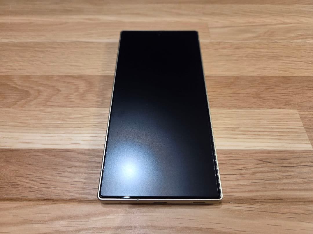 極美品 SHARP AQUOS R10 512GB トレンチベージュ！