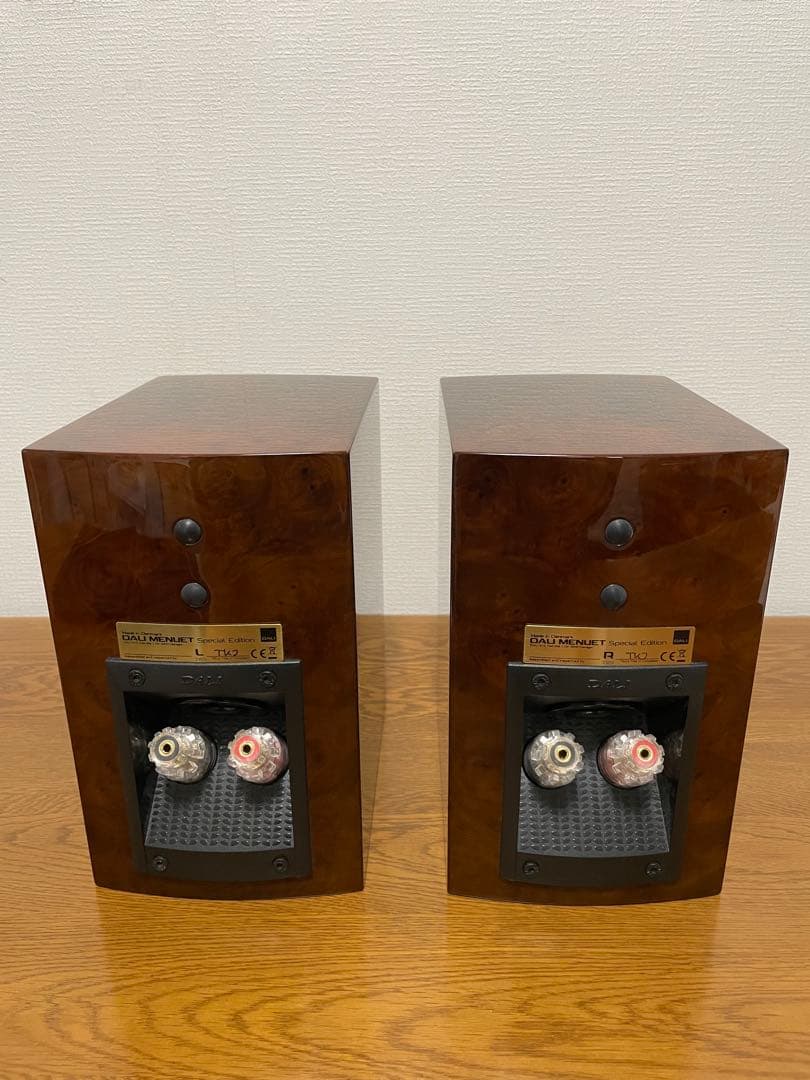 ★ DALI MENUET SE ダリ メヌエット SE スピーカー ペア　★