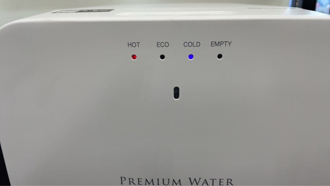 ★中古格安！プレミアムウォーターサーバー HC22D1L-PW-WB ホワイト