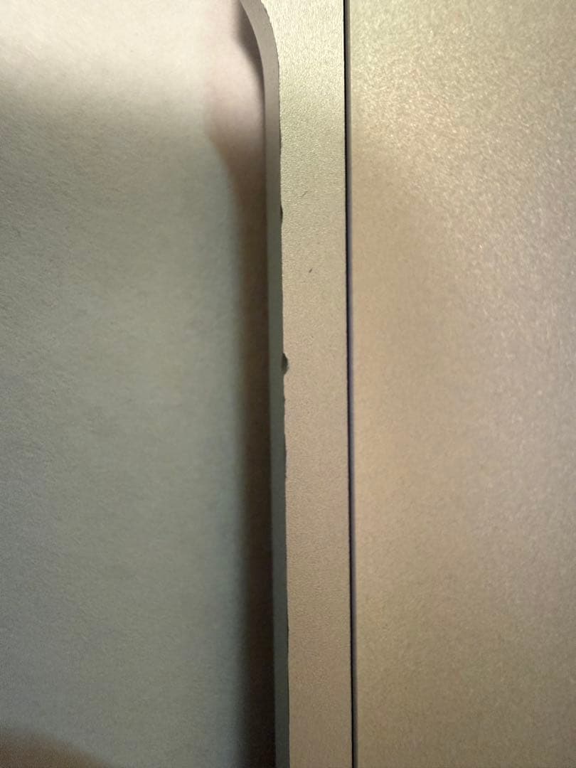 MacBook Air M1 2020 8GB 256GB 傷あり