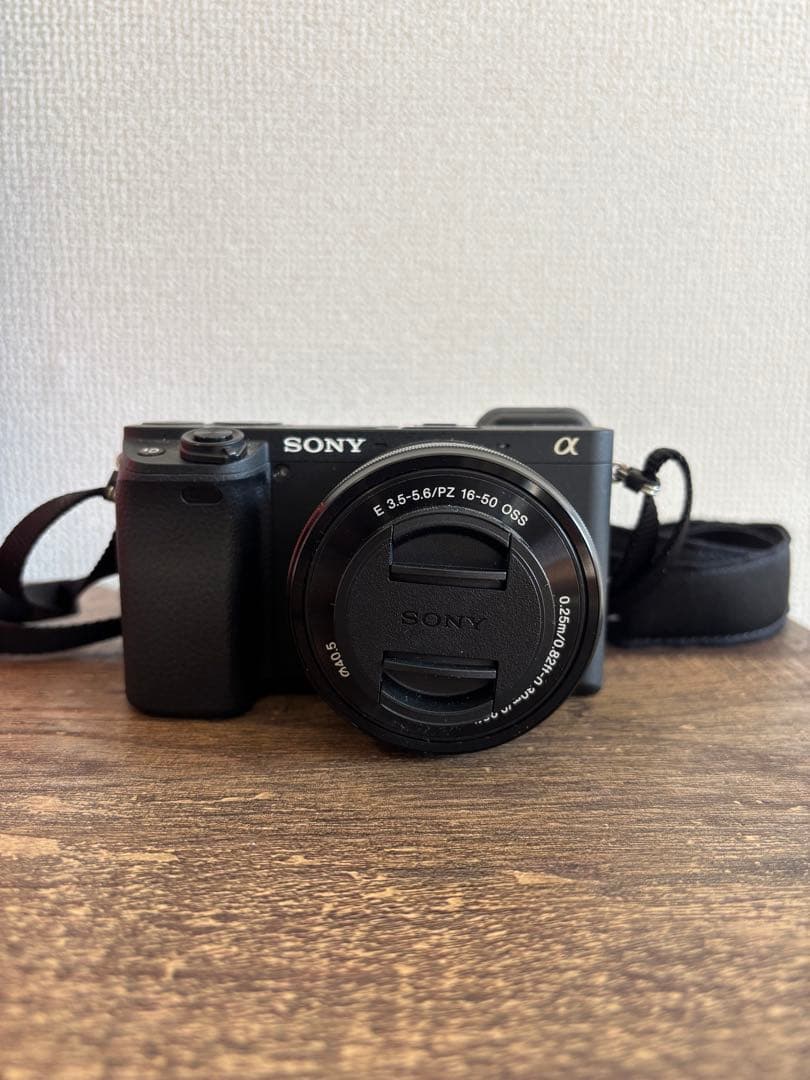 チ*イ様 ほぼ未使用 SONY α 6400ミラーレス一眼カメラ